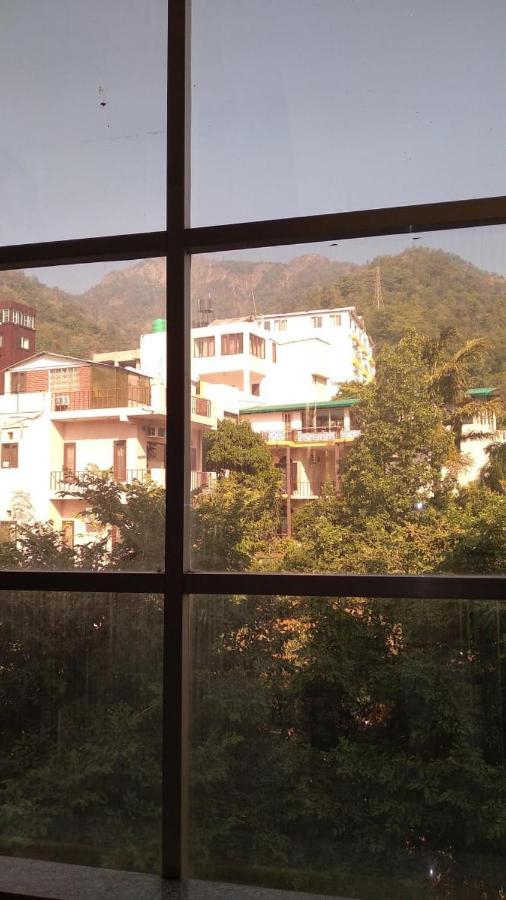 Hotel Vishla Palace By Uttarakhand Hotel Hospitality Narendra Nagar Dış mekan fotoğraf